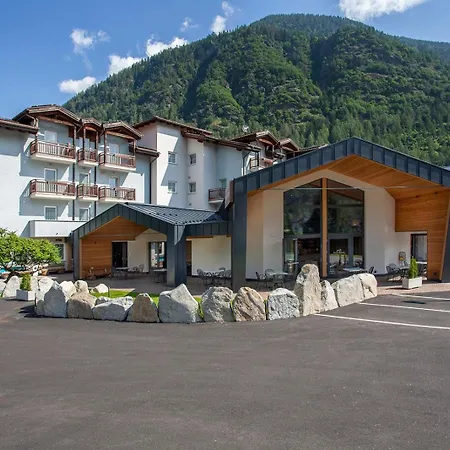 Hotel Santoni Ossana